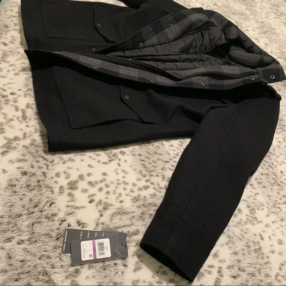 Guess Mens Military-Inspired Coat with Plaid Detail - Picture 9 of 12